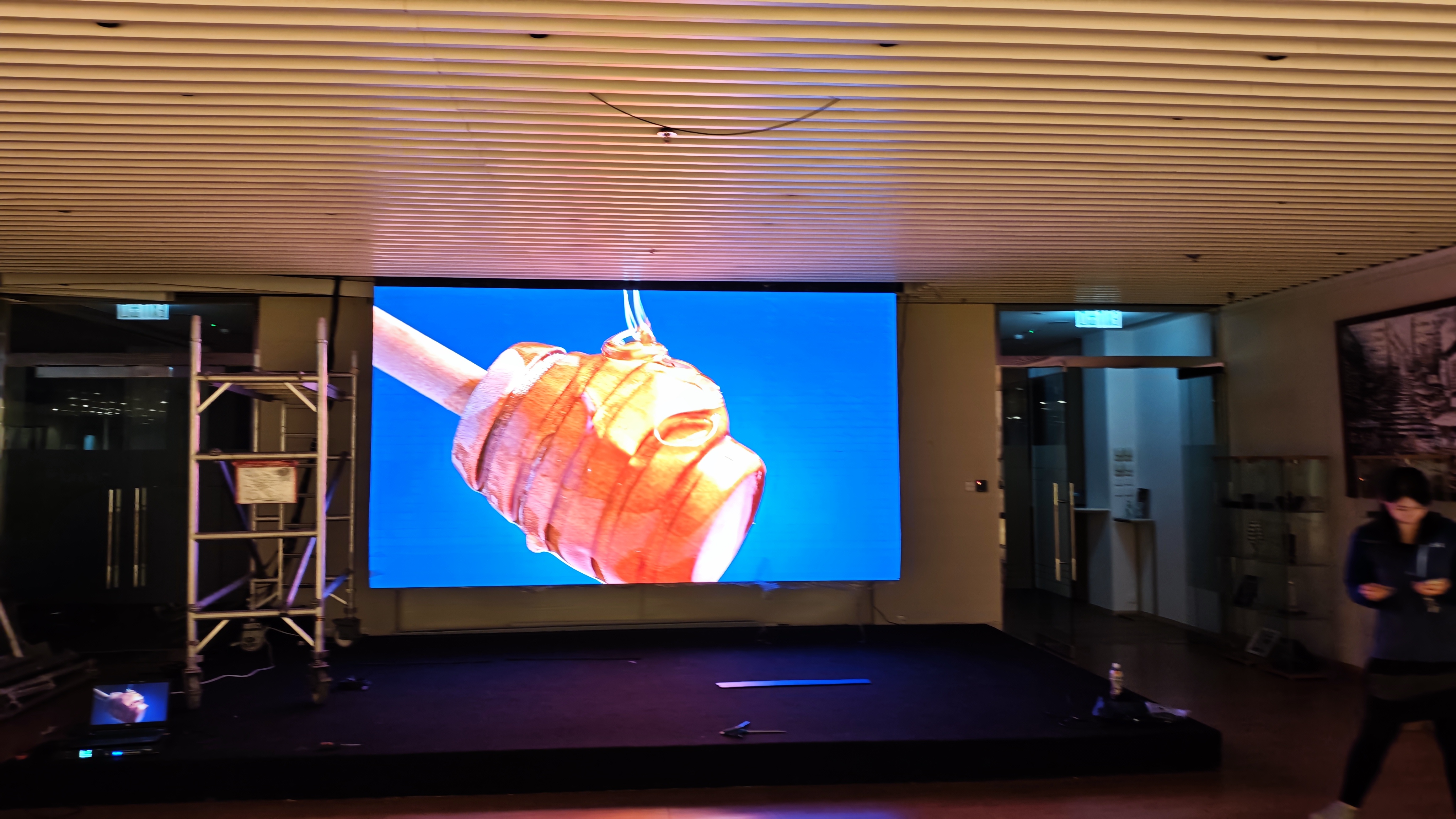 Hong Kong - P1.953 Rolling Gate LED Display